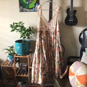 Floral maxi dress